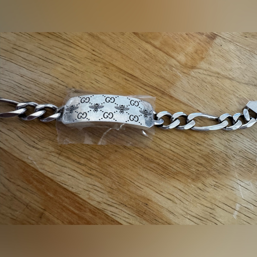 Gucci Bracelet - Picture 1 of 5